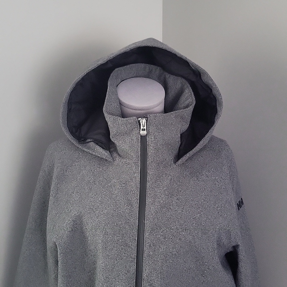Helly Hansen Women’s Helly Tech® Long Hooded Softshell Parka – Grey, Size M - Picture 5 of 15